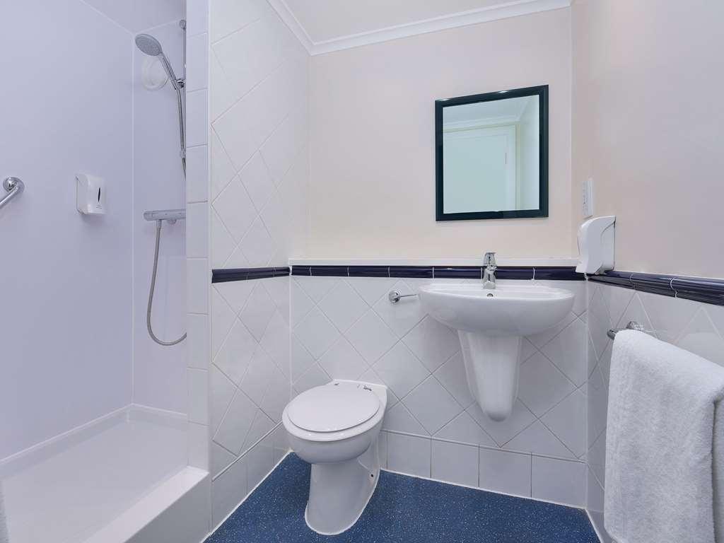 Travelodge Bromsgrove Marlbrook الغرفة الصورة