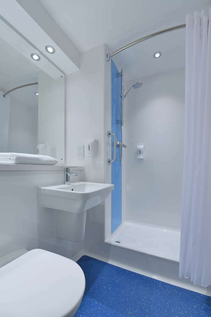 Travelodge Bromsgrove Marlbrook الغرفة الصورة